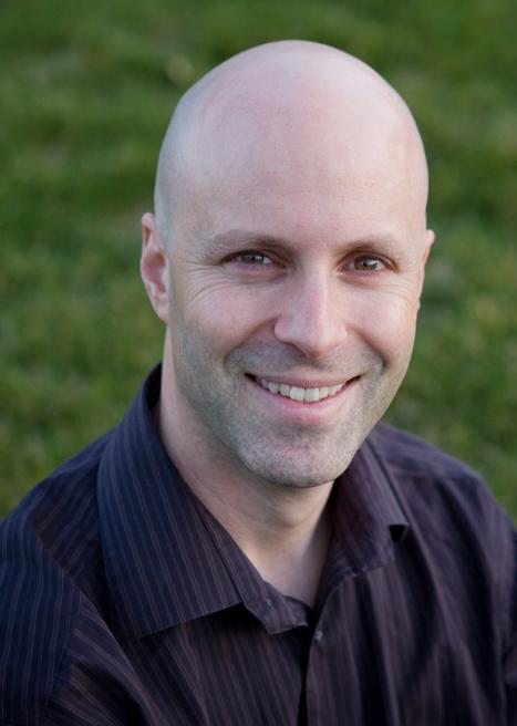 Daniel Simons