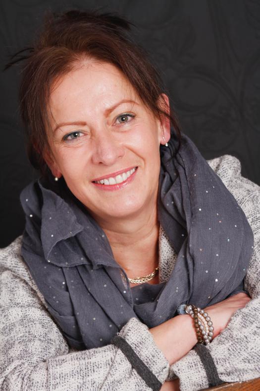 Deborah Houlding