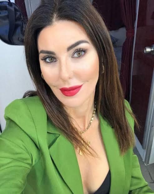 Defne Samyelİ