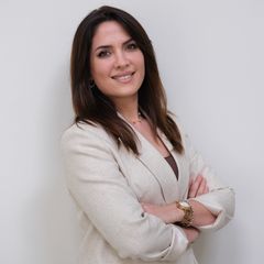 Dilek Cesur