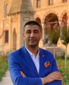 Emrah Doğru