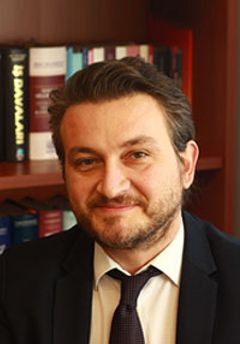 Eser Kuru