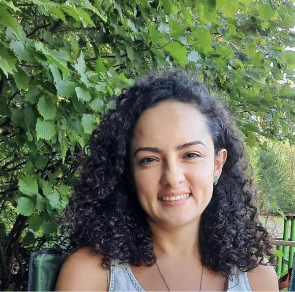 Fatma Akın