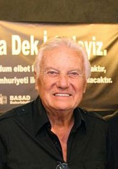 Göksel Arsoy