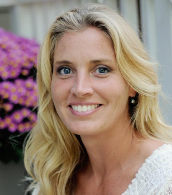 Kelly Bowen