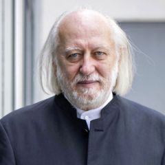 Laszlo Krasznahorkai