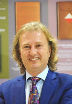 Münir Üstün