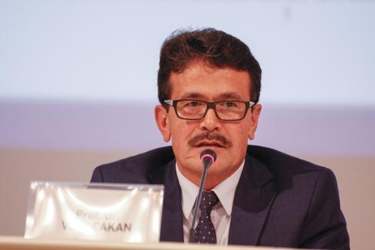 Vâris Çakan