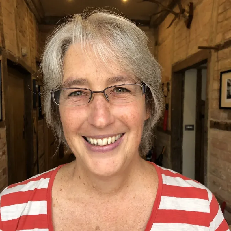 Vivien Norris